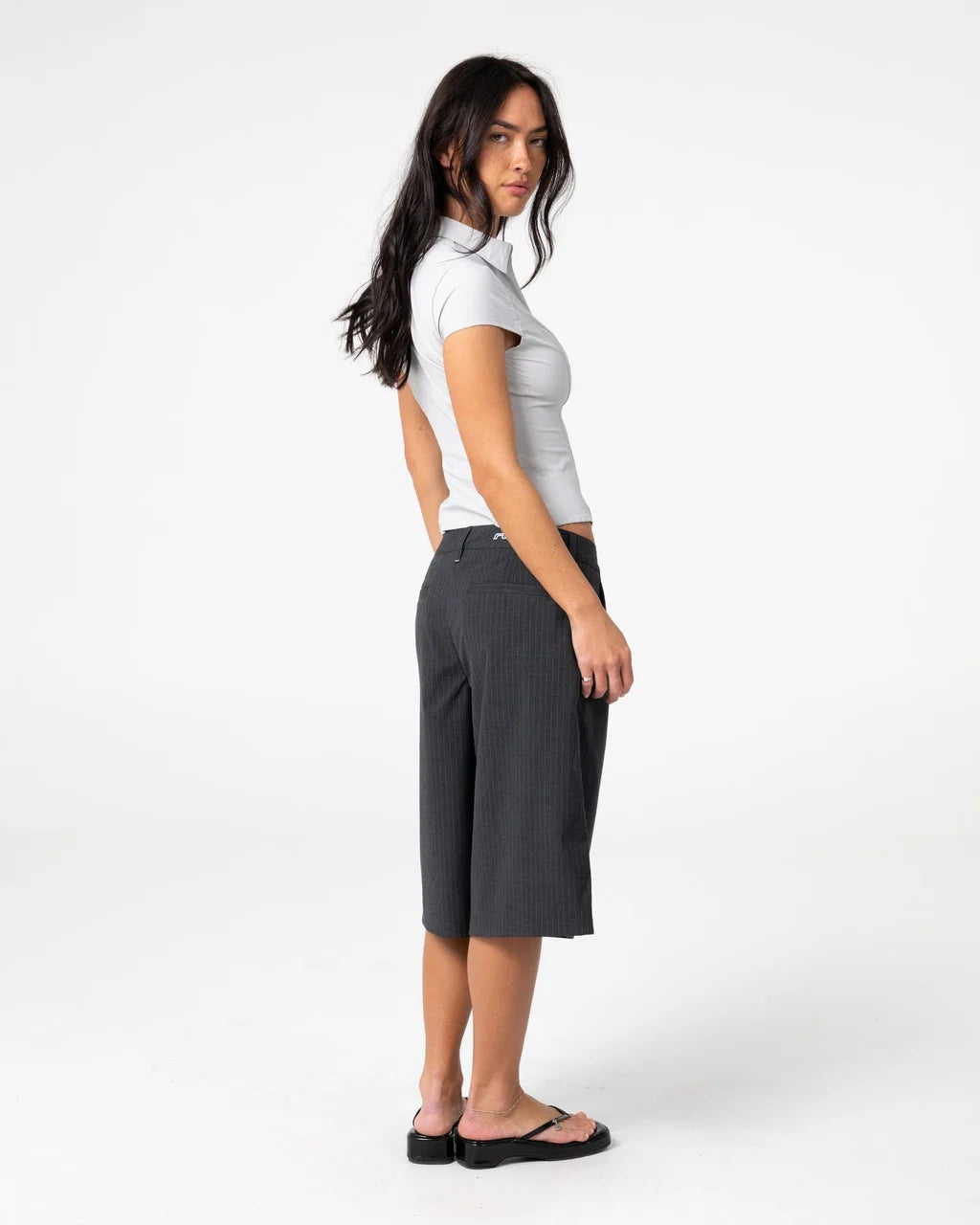 RUSTY ROAD RAGE FINANCE MOMMY LOW RISE SHORT – COAL PINSTRIPE