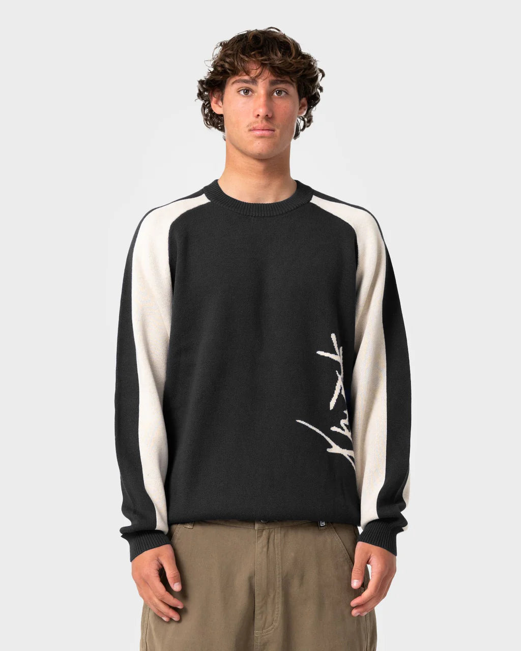 RUSTY ROLL SAFE BOXY CREW NECK KNIT – BLACK MARLE