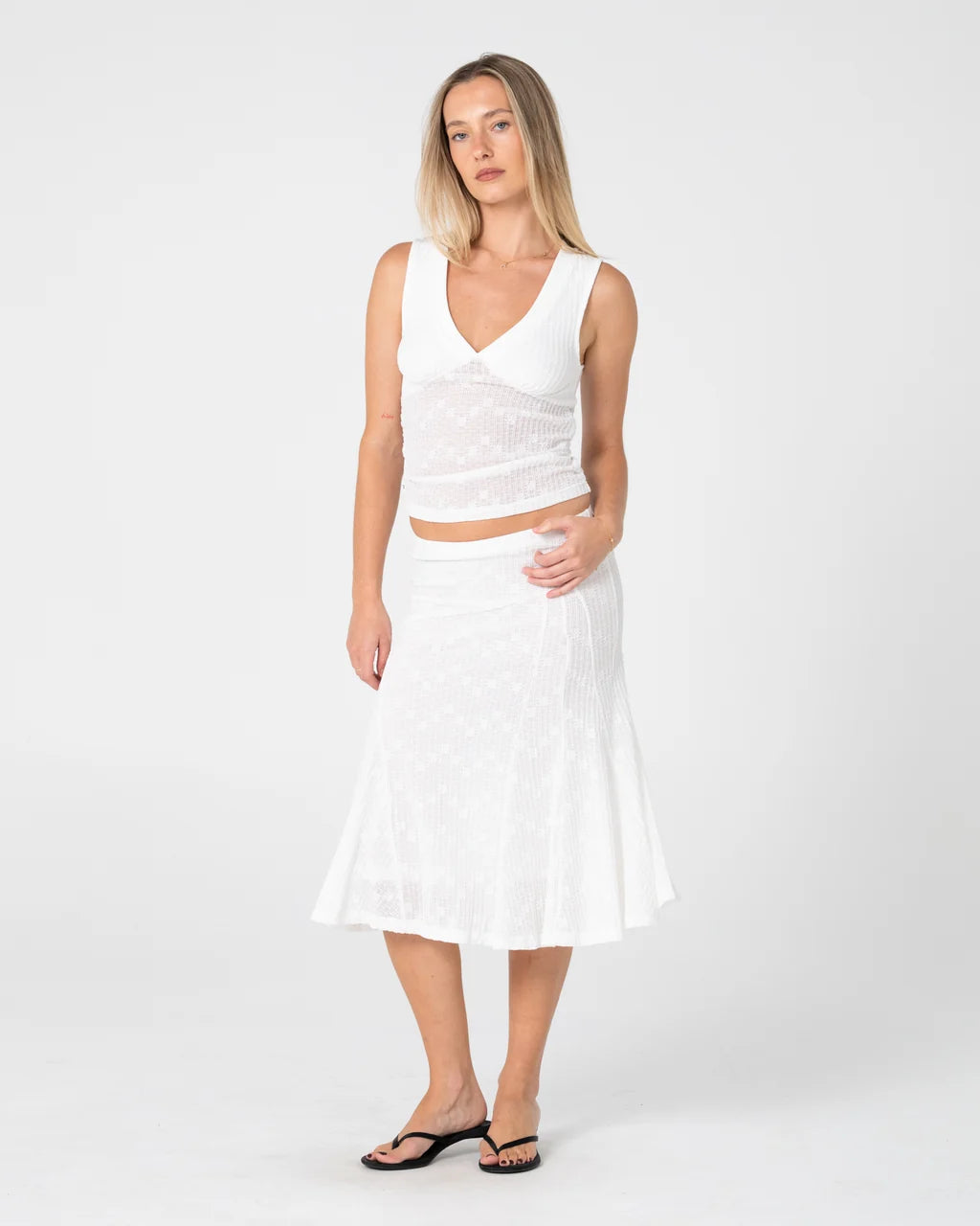 RUSTY ROMA LACE V NECK TOP – WHITE