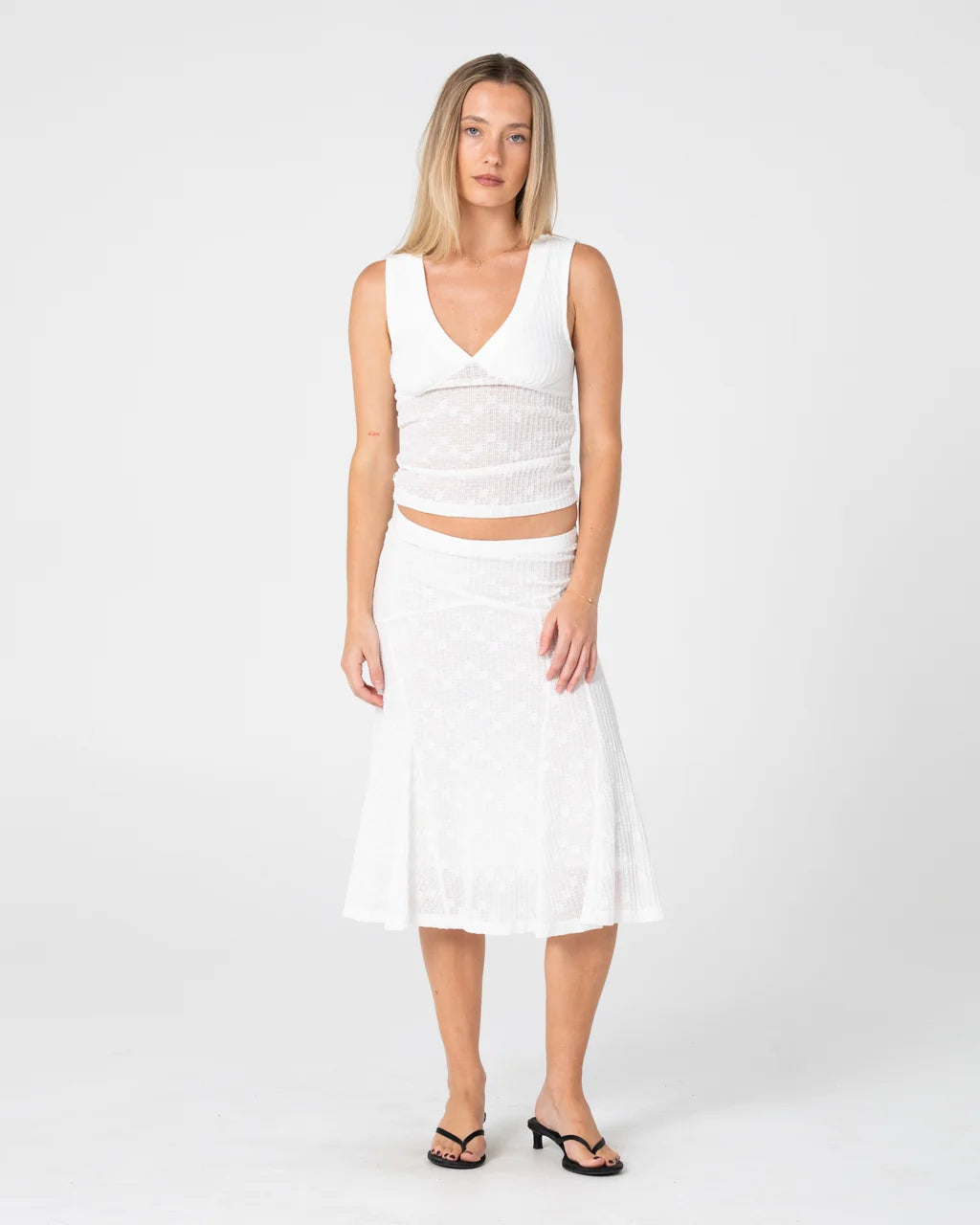 RUSTY ROMA LOW RISE LACE MIDI SKIRT – WHITE