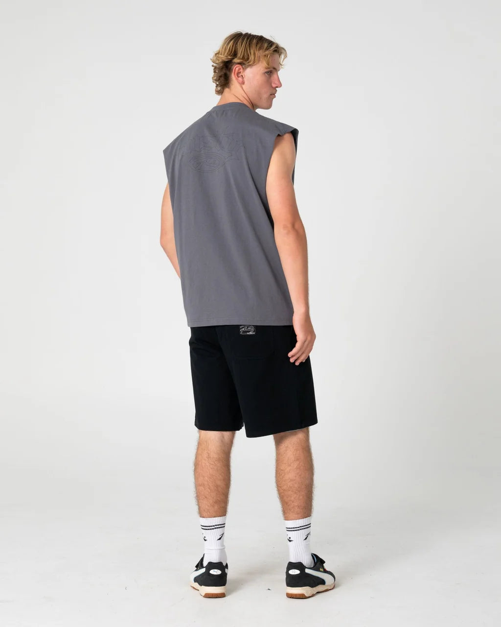 RUSTY RUMBLE 21" ELASTIC SHORT – BLACK