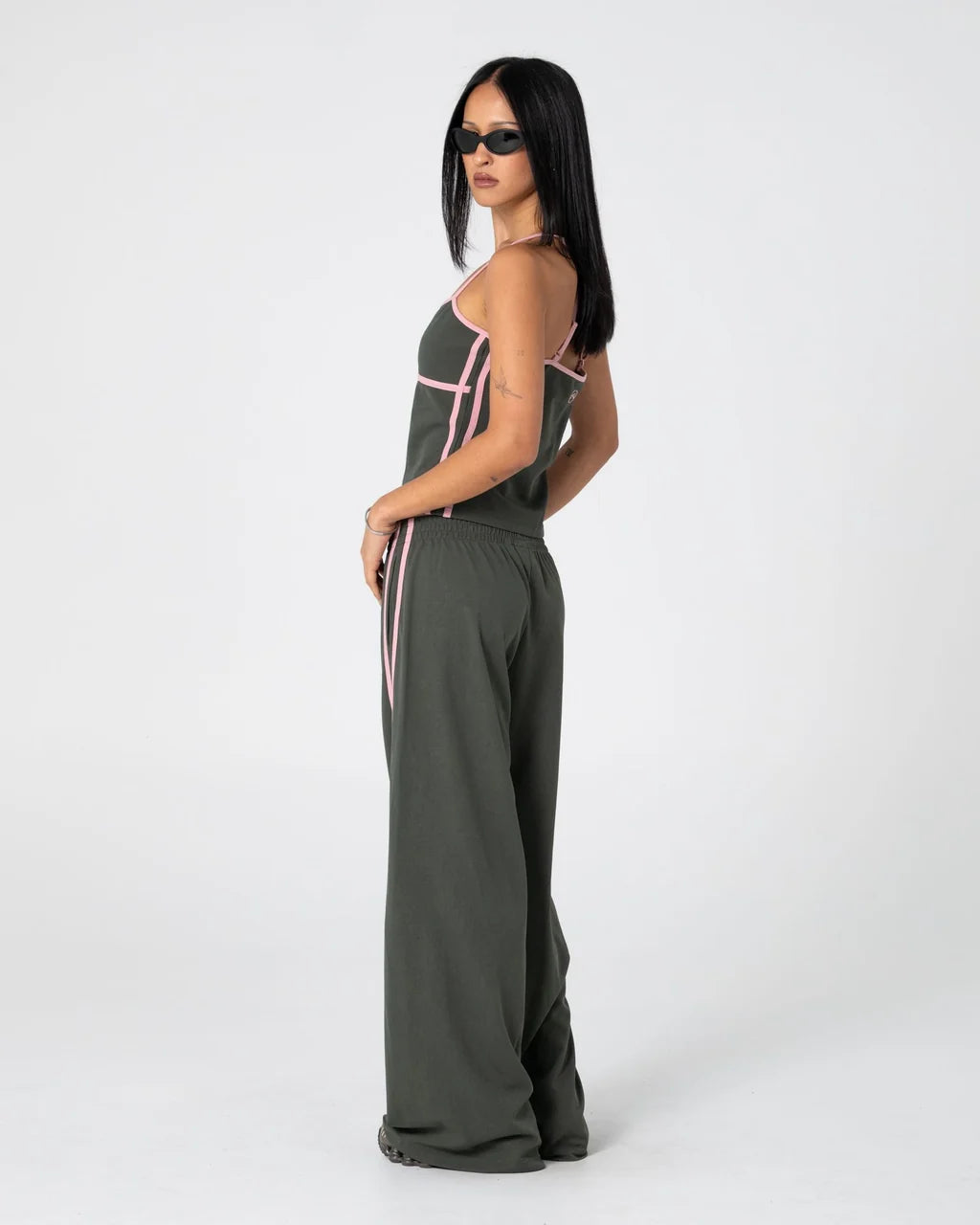 RUSTY SISTER BRONSON LOW RISE TRACKPANT – SAVANNA / PINK A BOO