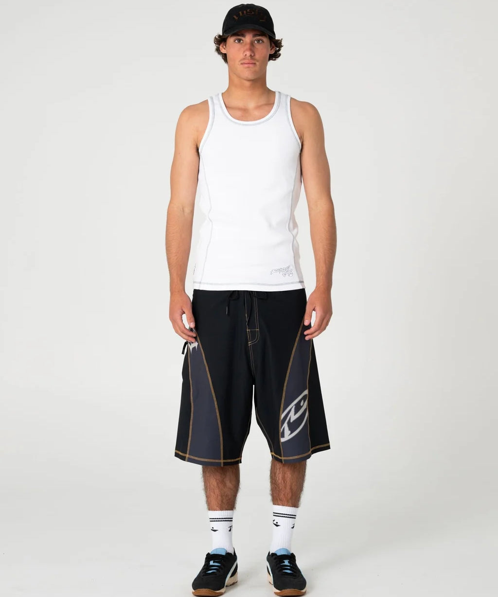 rusty-slack-jack-ribbed-heavy-tank-white.webp