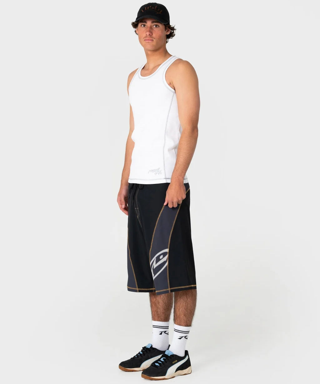 rusty-slack-jack-ribbed-heavy-tank-white2.webp