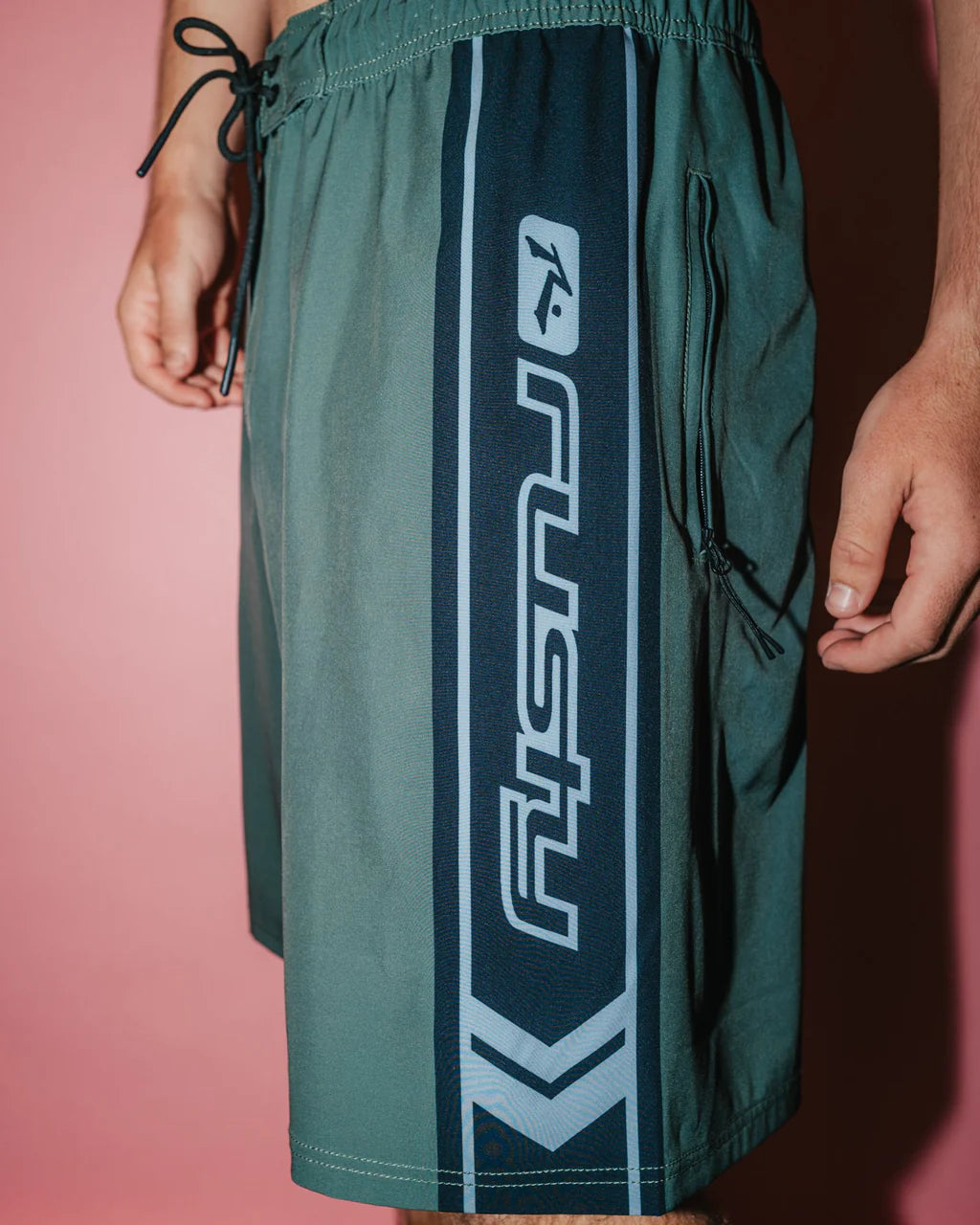 RUSTY SPITFIRE 21" BOARDSHORT – MENS PERFORMANCE SURF SHORT QUICK DRY ARMY GREEN