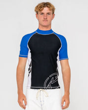 RUSTY SPITFIRE SHORT SLEEVE RASHIE – MENS PERFORMANCE SURF RASH VEST BLACK