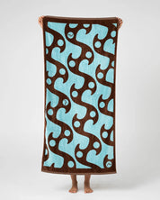 RUSTY SUN DRENCHED GRAPHIC TOWEL – PINECONE