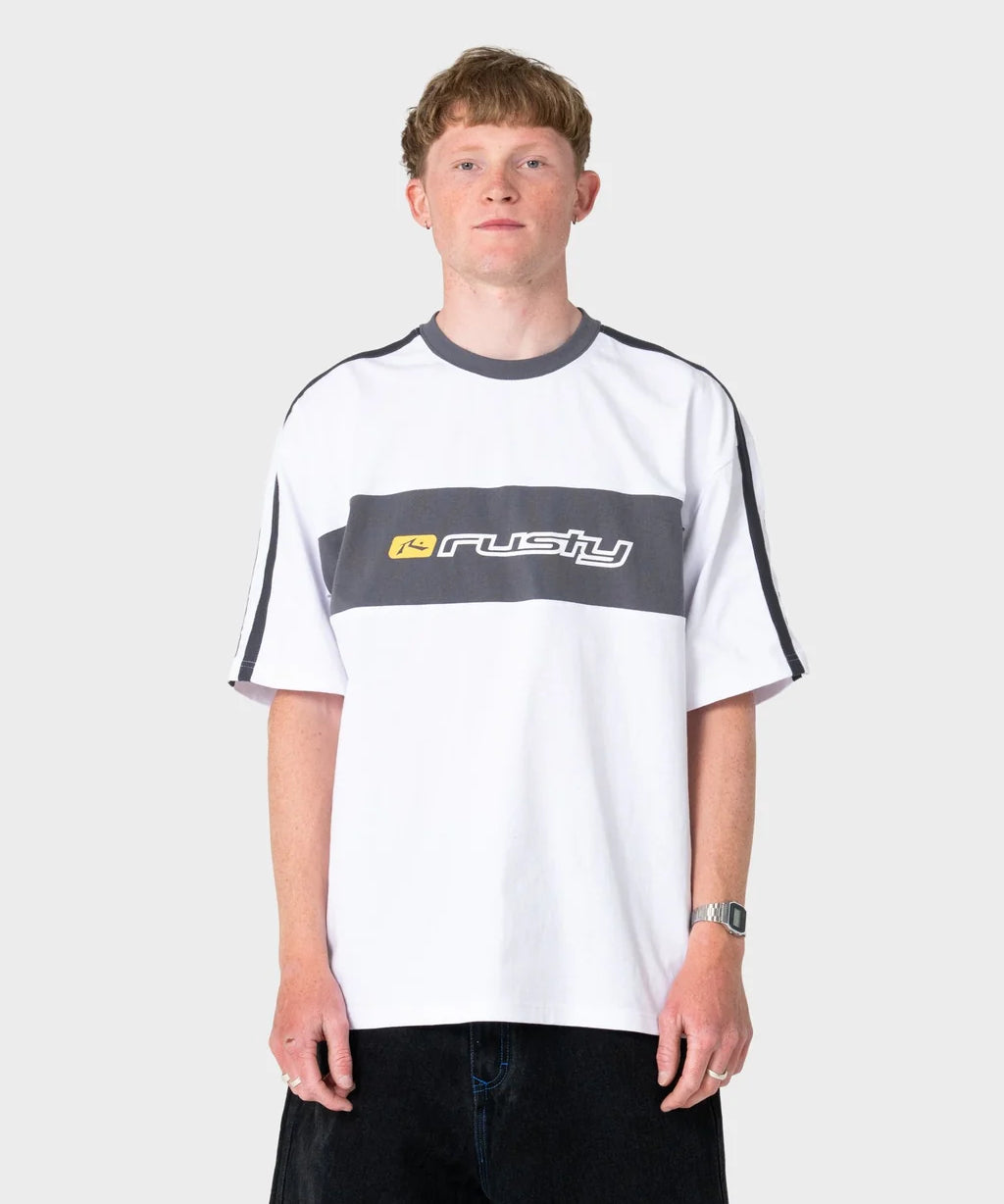 rusty-super-shaolin-graphic-oversized-tee-white1.webp