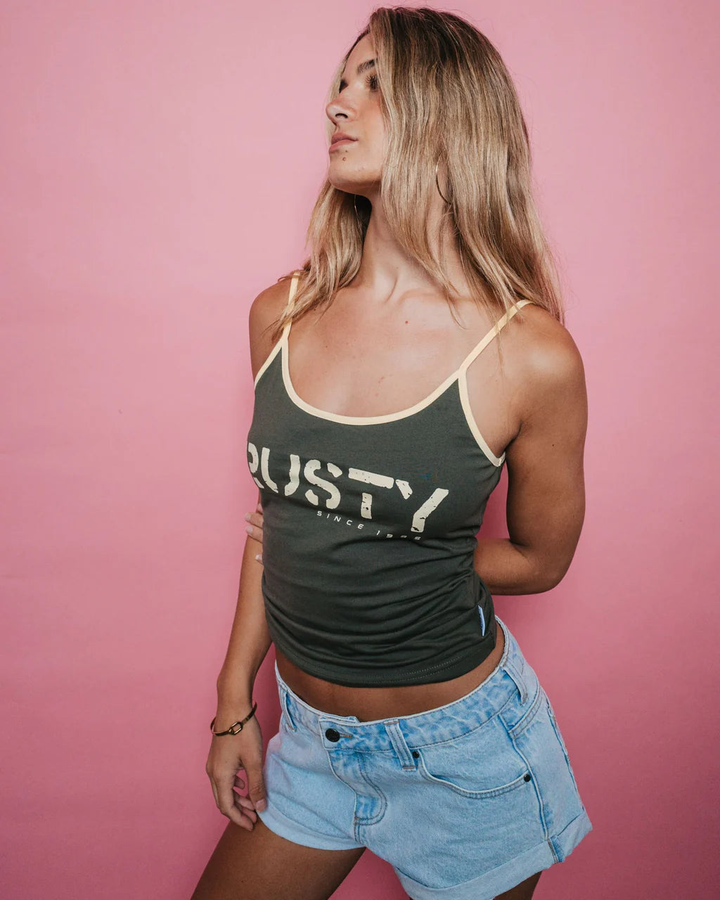 RUSTY TANK GIRL GRAPHIC SINGLET – WOMENS RETRO COTTON TANK TOP CAMO PRINT