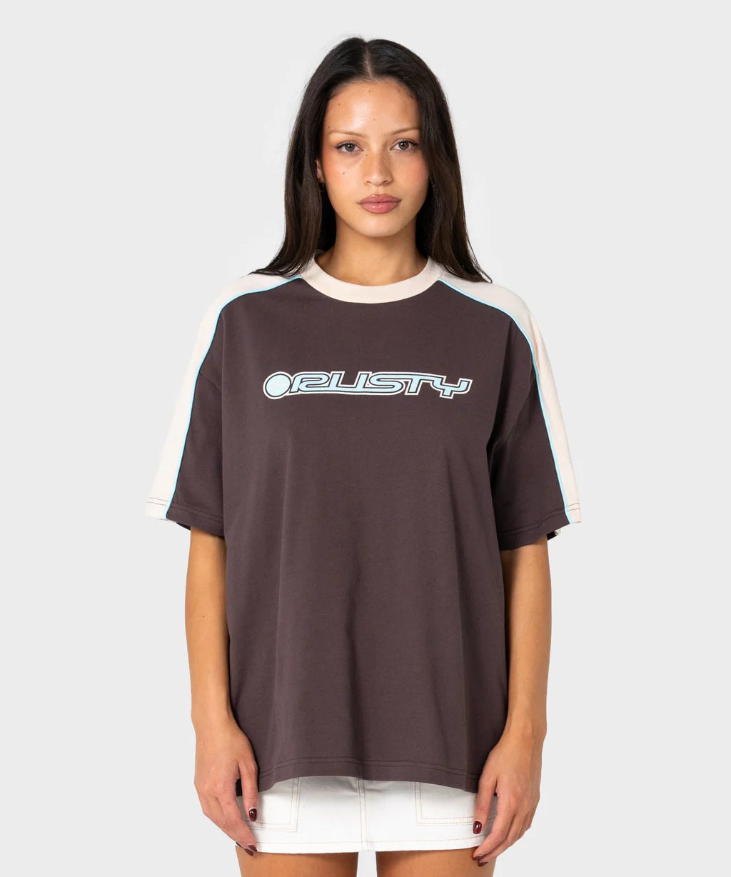 rusty-timmy-target-220-oversized-tee-java-cream1.webp