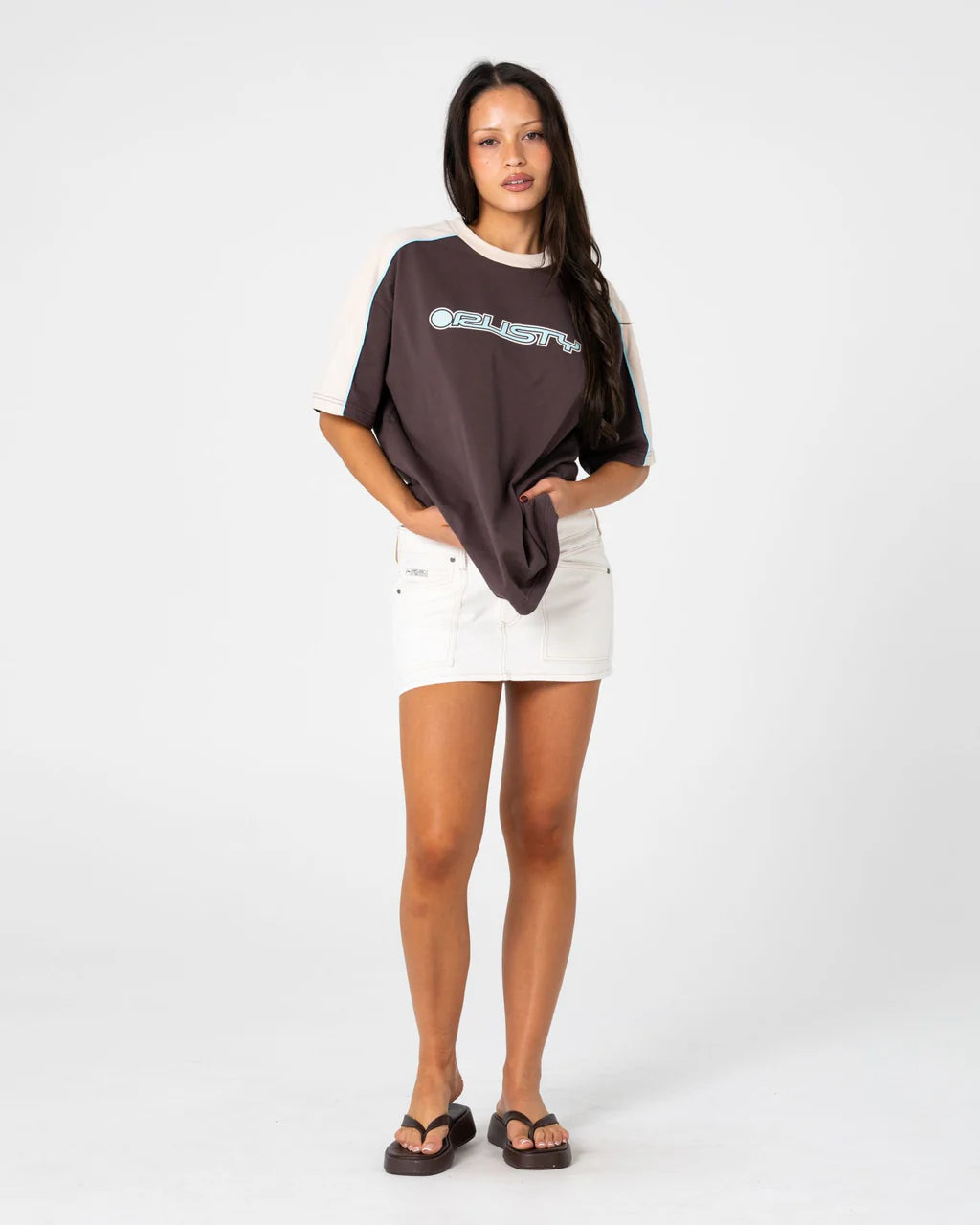 RUSTY TIMMY TARGET 220 OVERSIZED TEE – JAVA / CREAM