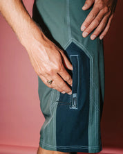 TOMBSTONES FIXED WAIST BOARDSHORT ARMY GREEN