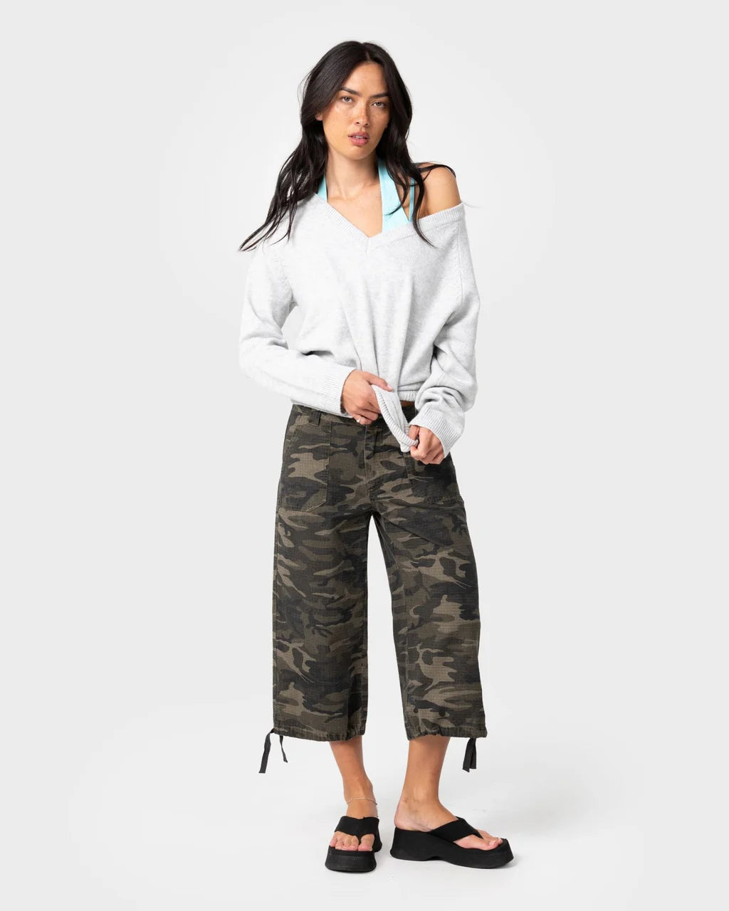 RUSTY VALID VEE NECK SLOUCH KNIT – WOMENS – ECRU MARLE