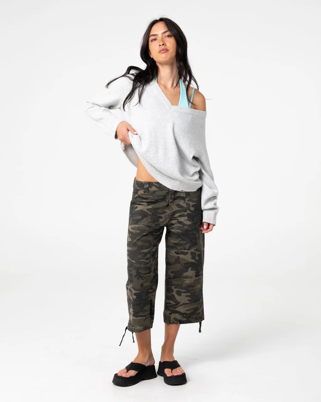 RUSTY VALID VEE NECK SLOUCH KNIT – WOMENS – ECRU MARLE