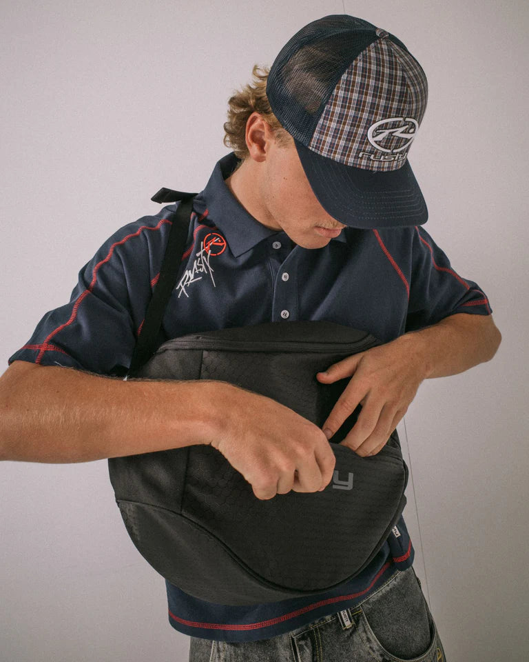 RUSTY VOLTAGE SLING BAG STREETWEAR CROSSBODY EVERYDAY CARRY – BLACK / SULPHUR