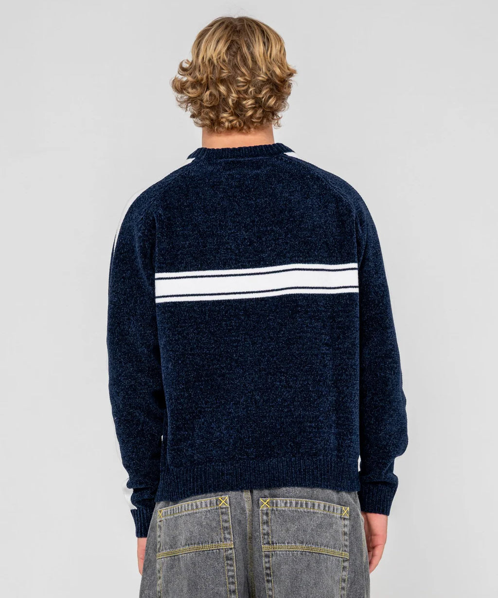 rusty-white-lines-chenille-crew-knit-dark-blue1.webp