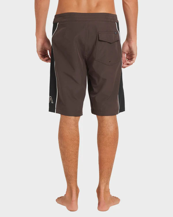 RVCA MENS RETRACT TRUNK 20" BOARDSHORTS – MOCHA