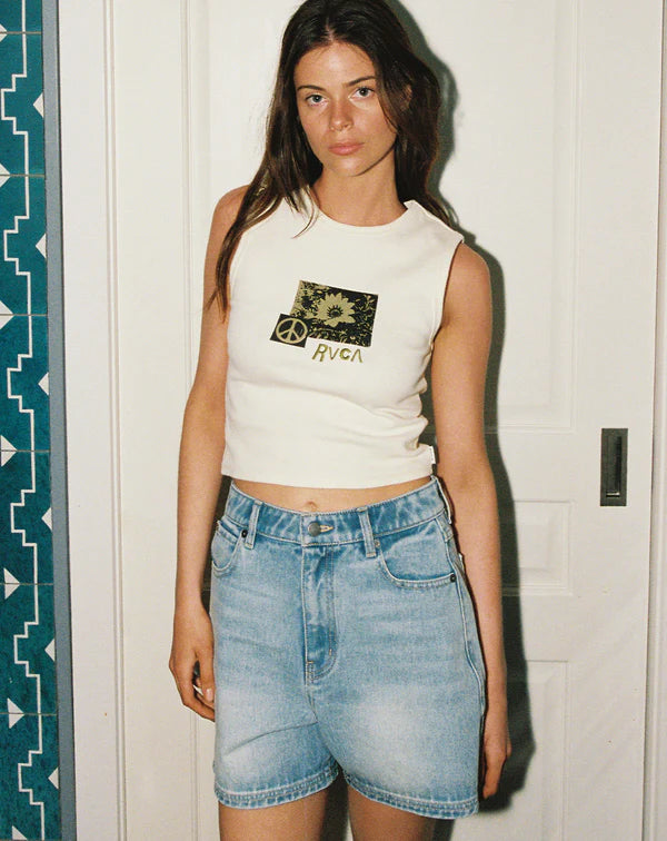 RVCA WOMENS COCO DENIM SHORTS – BLEACHED INDIGO