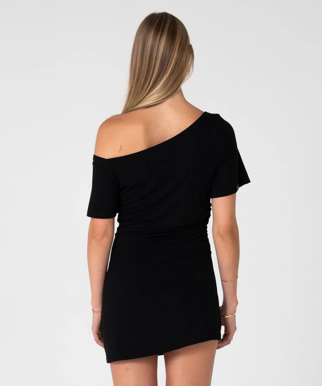 sally-slouch-off-shoulder-dress-black1.webp