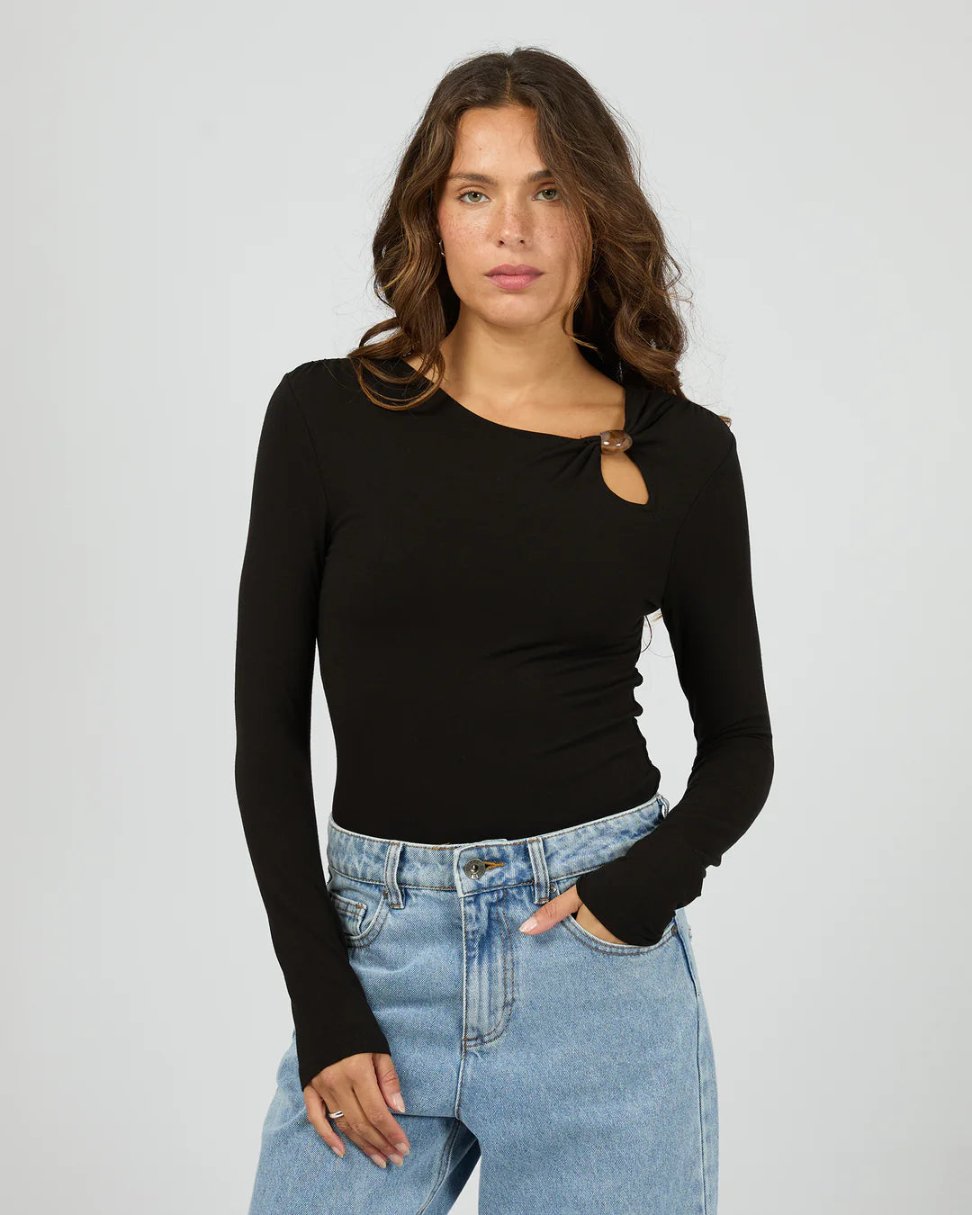 SILENT THEORY ATLAS LONG SLEEVE TOP – BLACK