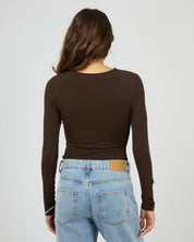 SILENT THEORY ATLAS LONG SLEEVE TOP – CHOCOLATE