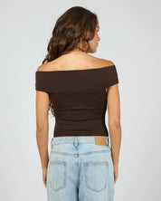 SILENT THEORY ATLAS OFF SHOULDER TOP - CHOCOLATE