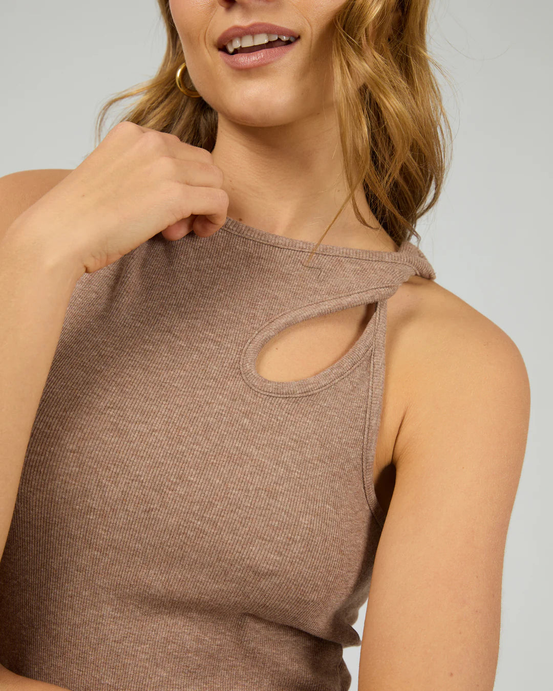 SILENT THEORY BLAKE RIB TOP WOMENS FITTED TWIST STRAP TOP BROWN