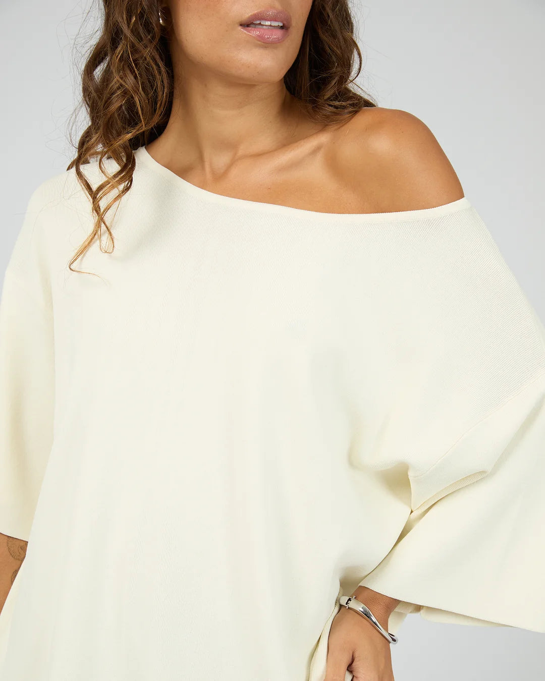 SILENT THEORY OLLIE OFF SHOULDER KNIT TOP - WHITE