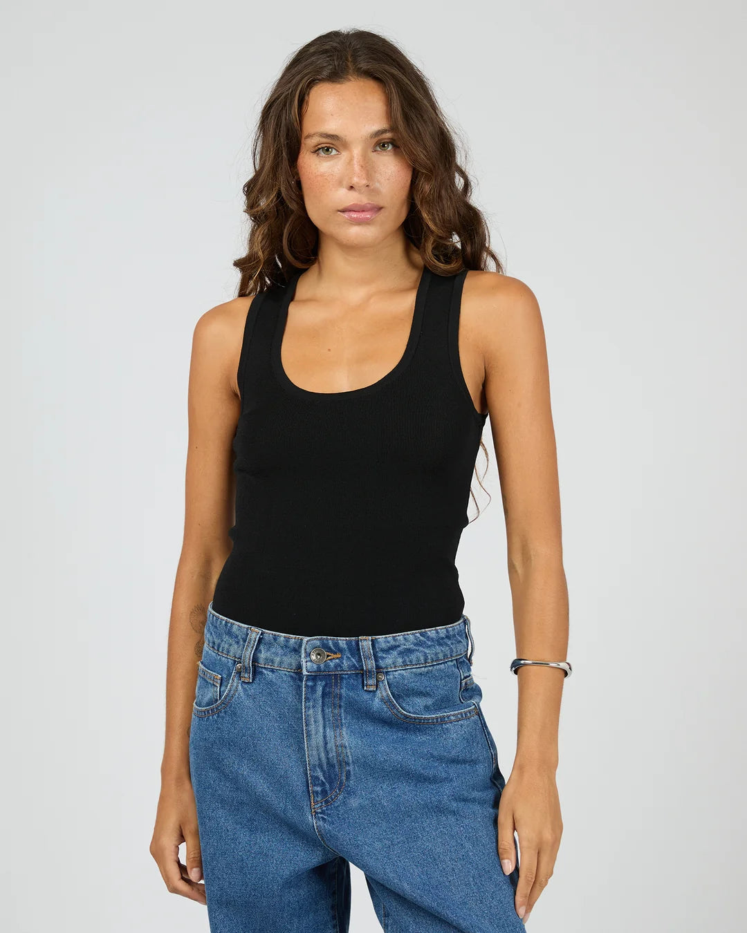 SILENT THEORY OLLIE SCOOP KNIT TANK - BLACK