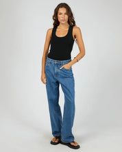 SILENT THEORY OLLIE SCOOP KNIT TANK - BLACK