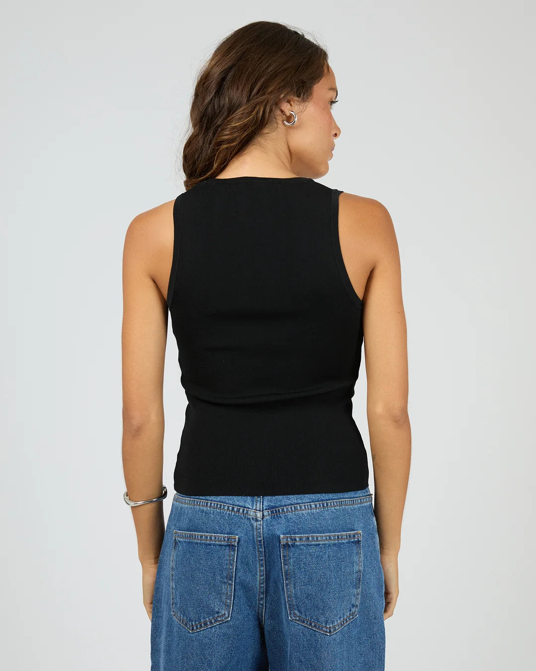 SILENT THEORY OLLIE SCOOP KNIT TANK - BLACK