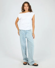 SILENT THEORY SOHO OFF SHOULDER TEE - WHITE