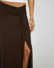 SILENT THEORY TWIST DETAIL MAXI SKIRT - CHOCOLATE
