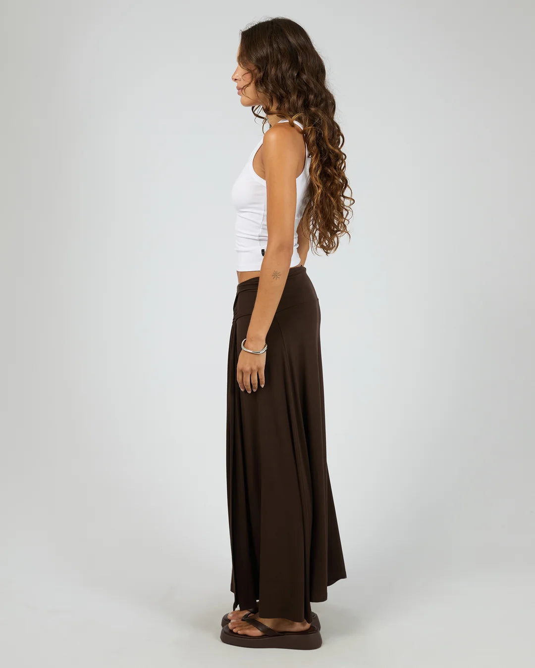 SILENT THEORY TWIST DETAIL MAXI SKIRT - CHOCOLATE