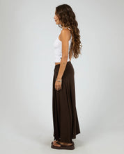 SILENT THEORY TWIST DETAIL MAXI SKIRT - CHOCOLATE