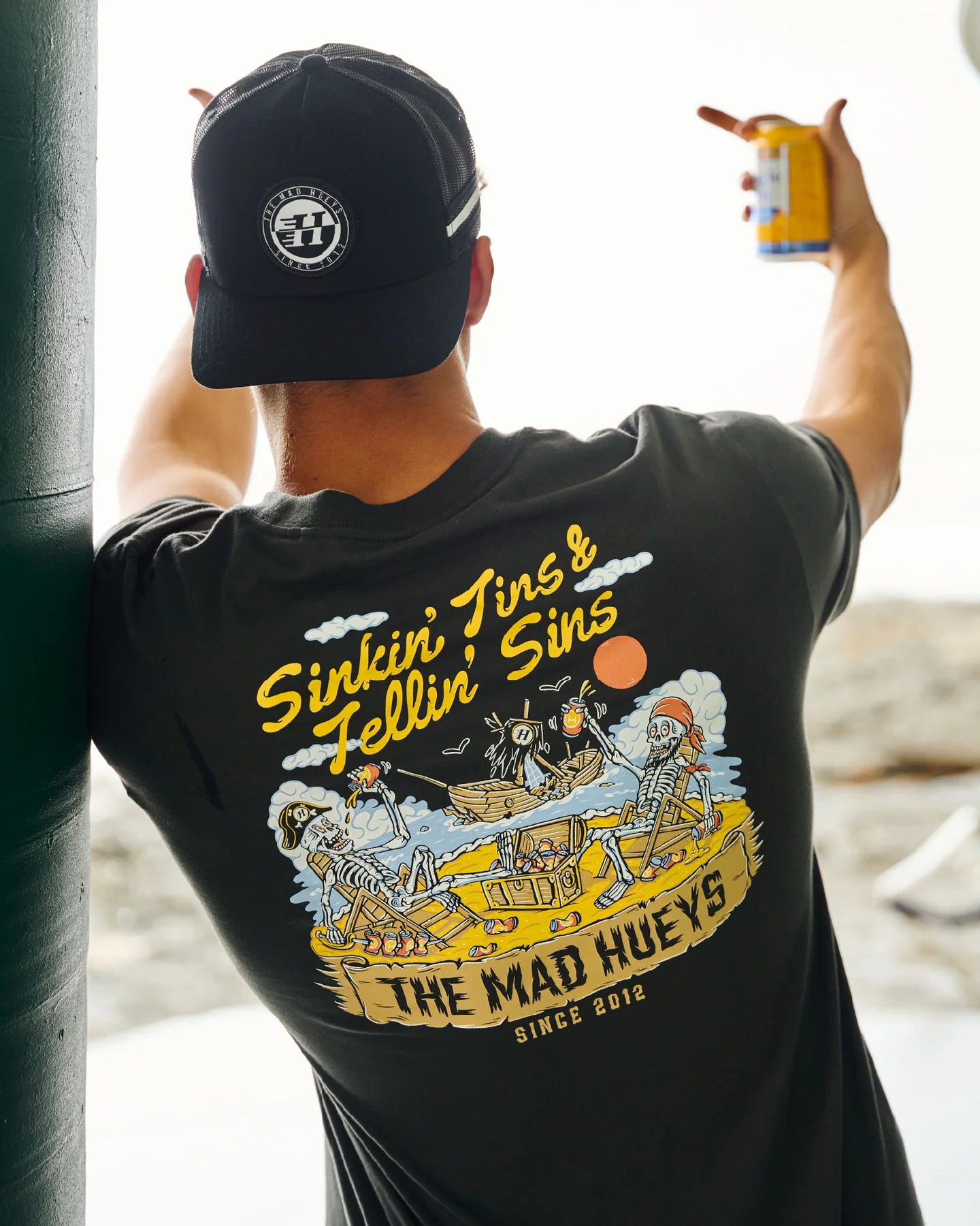 THE MAD HUEYS SINKIN TINS SS TEE – VINTAGE BLACK
