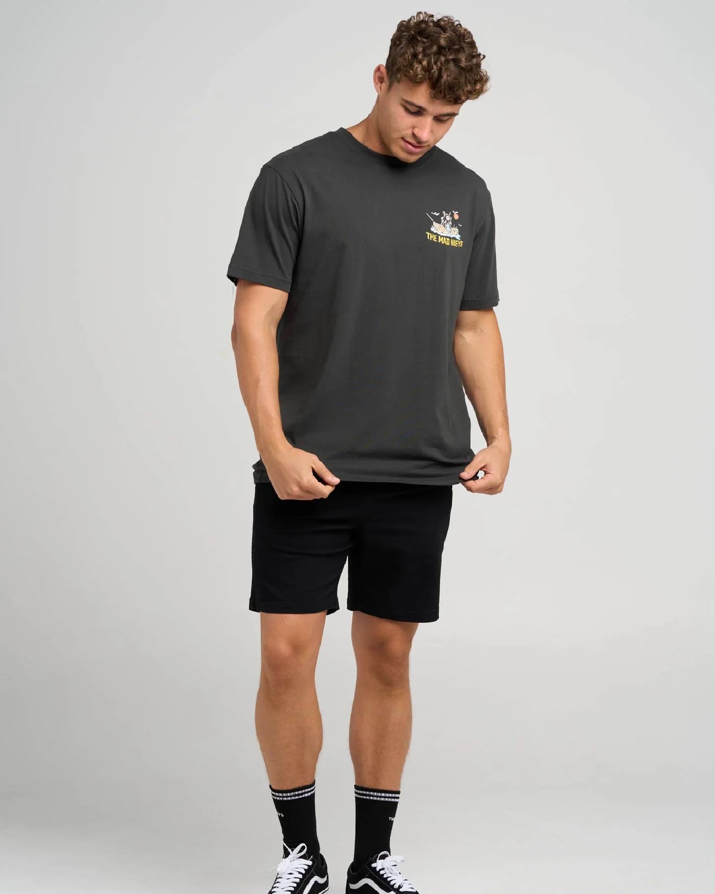 THE MAD HUEYS SINKIN TINS SS TEE – VINTAGE BLACK