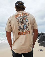 THE MAD HUEYS SIPPY KIYAY SS TEE – WASHED LATTE