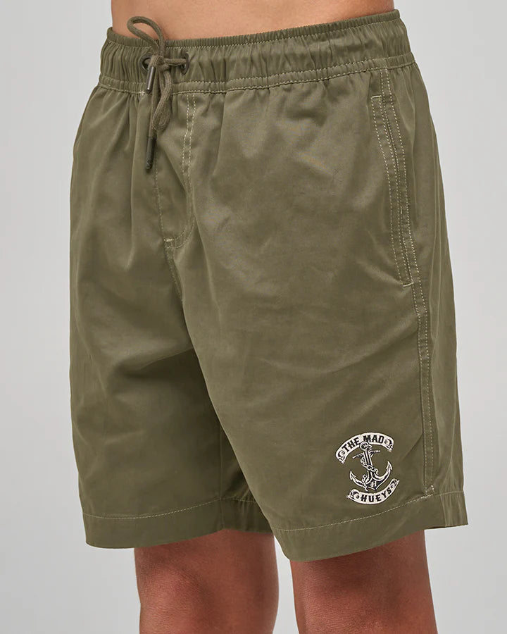 THE MAD HUEYS SKULL ANCHOR YOUTH 16 INCH VOLLEY SHORT KIDS SURF SHORTS OLIVE