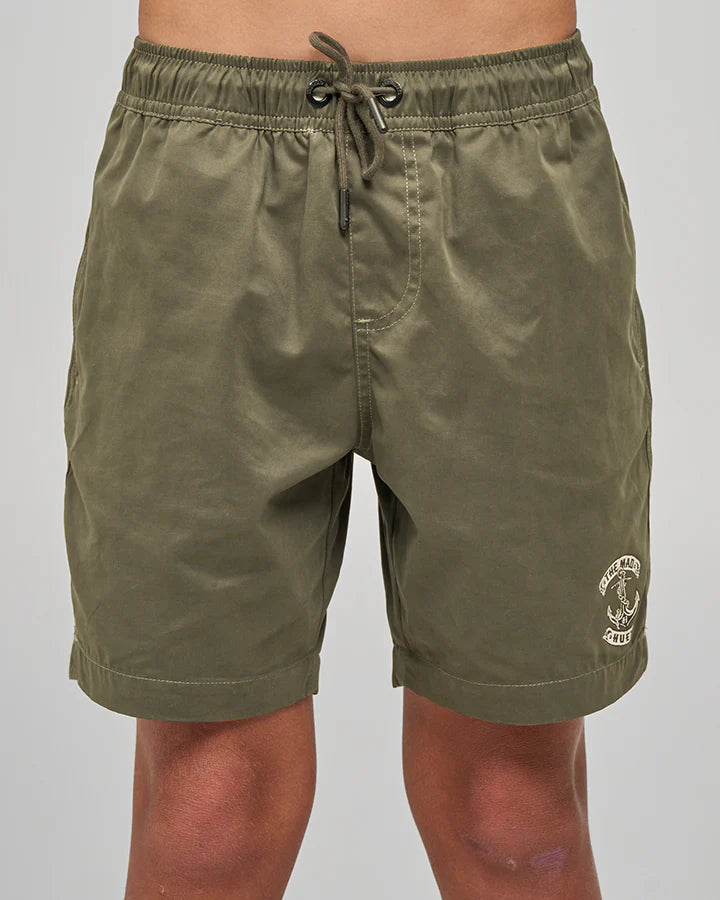 THE MAD HUEYS SKULL ANCHOR YOUTH 16 INCH VOLLEY SHORT KIDS SURF SHORTS OLIVE