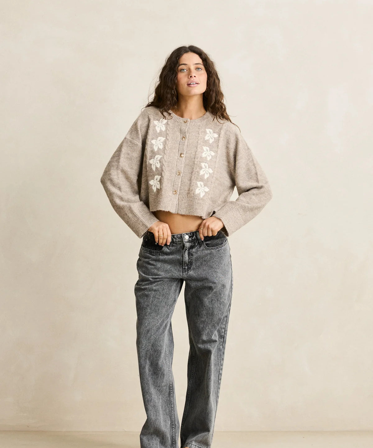 storm-mid-rise-jean-black-wash.webp