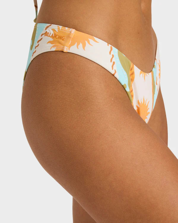 BILLABONG SUNBLIND HIKE BIKINI BOTTOM SALT CRYSTAL SURF SWIMWEAR