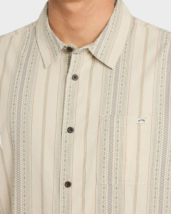 BILLABONG SUNDAYS JACQUARD MENS SHORT SLEEVE SHIRT OATMEAL SURF BEACH SHIRT