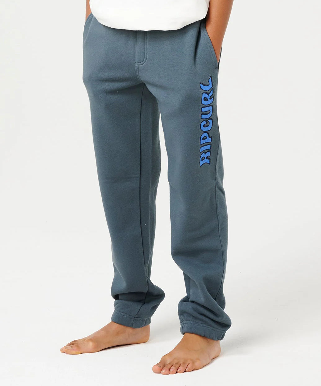 sunset-sesh-trackpant-kids-pine-night1.webp