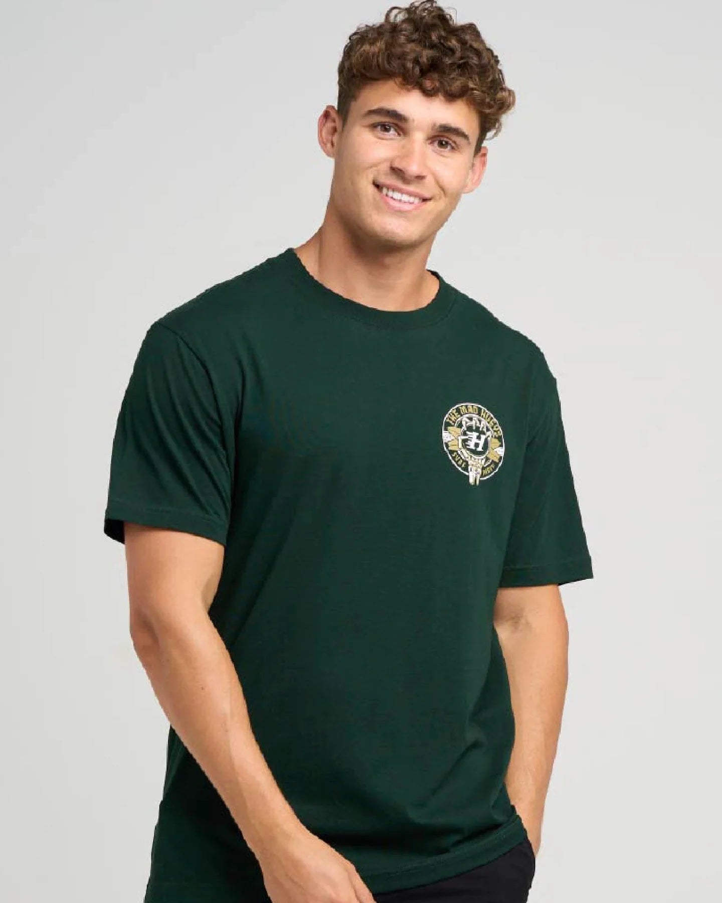 THE MAD HUEYS SURF HUEYS SS TEE – PINE GREEN