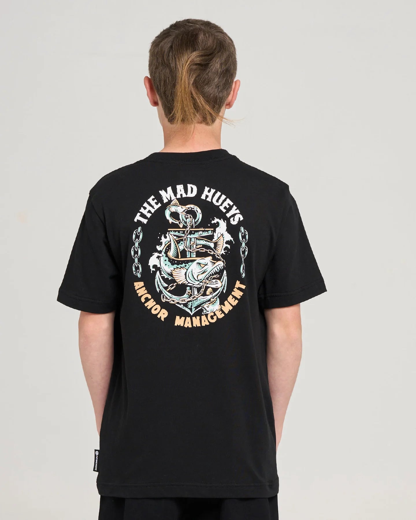 THE MAD HUEYS ANCHOR MANAGEMENT YOUTH T-SHIRT – BLACK