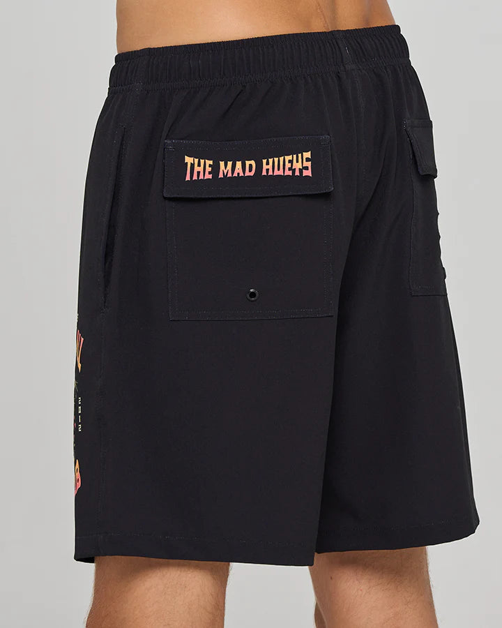 THE MAD HUEYS CAUGHT FK ALL SKULL MENS 18 INCH BOAT VOLLEY SHORT FISHING BLACK
