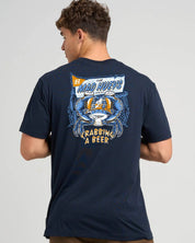 THE MAD HUEYS CRABBING A BEER T-SHIRT – NAVY