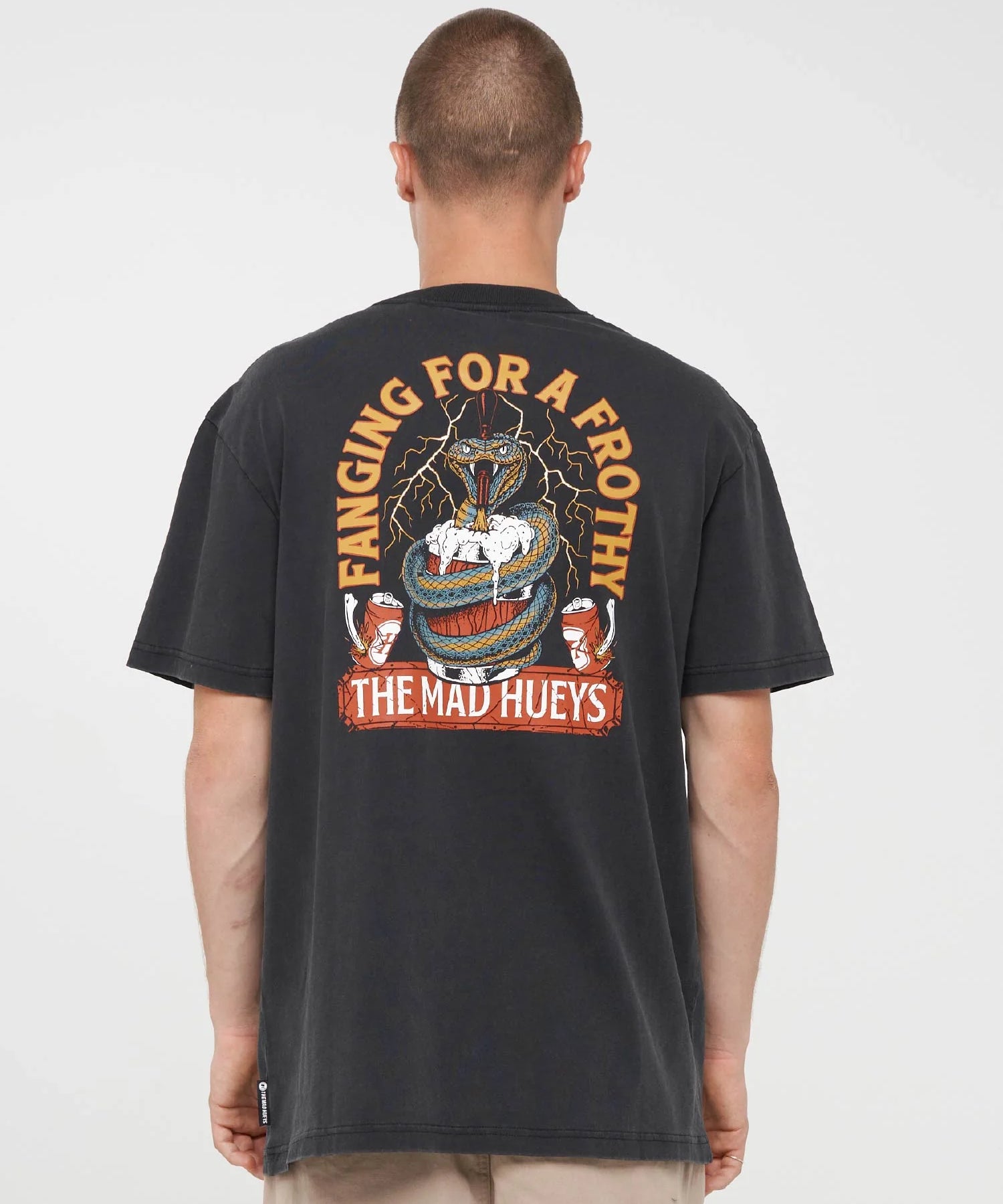the-mad-hueys-fanging-keg-ss-tee-washed-black1.webp