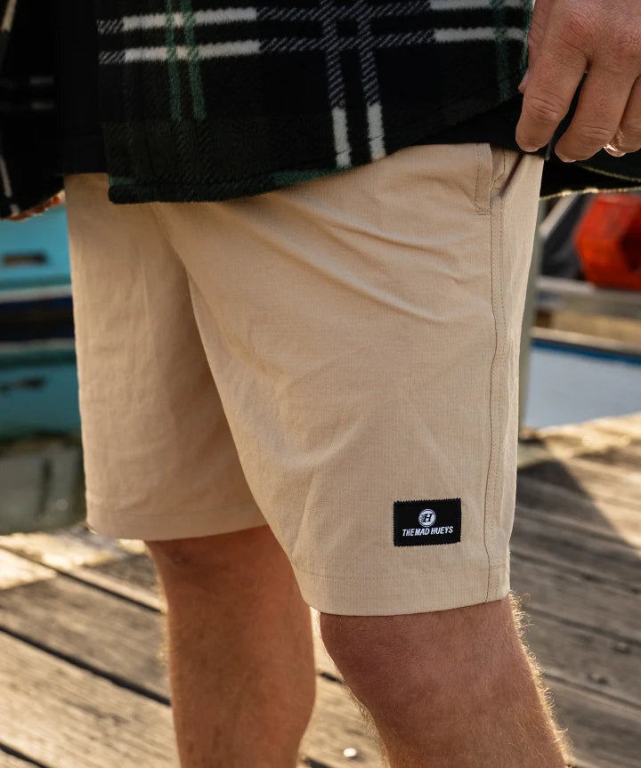 the-mad-hueys-freestyle-18-swim-volley-short-tan.webp